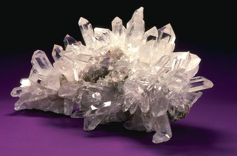 USDA_Mineral_Quartz_Crystal_93c3951.jpg